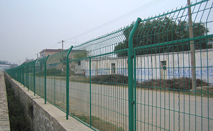 公路護欄網(wǎng)